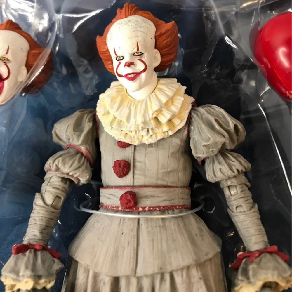 IT Chapter 1 & 2 Pennywise Collectible Action Figure 19cm